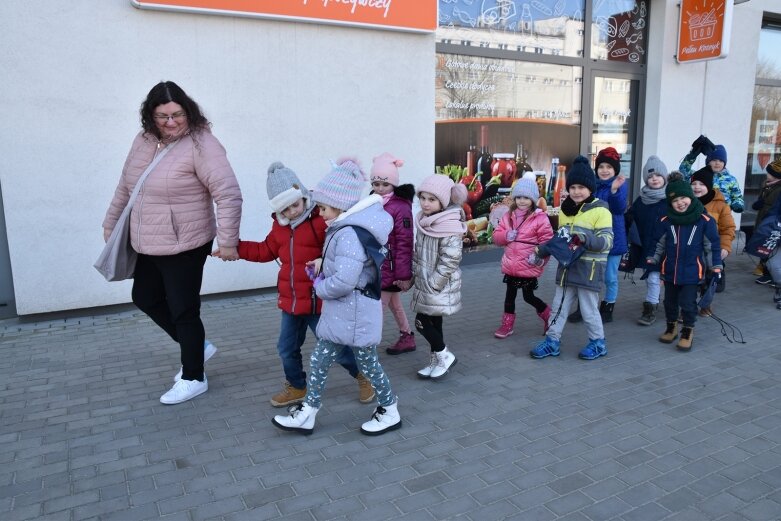  Najmłodsi zbierają elektrośmieci. Dziś podziękowali portalowi eglos za promocję akcji 