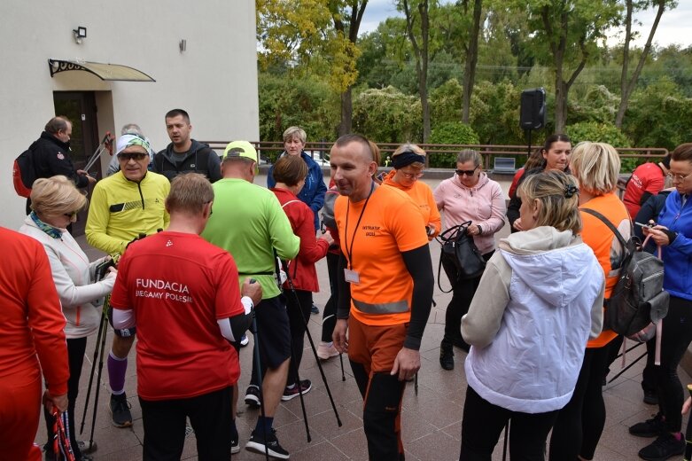  Najwytrwalsi mają przejść nawet 100 km 