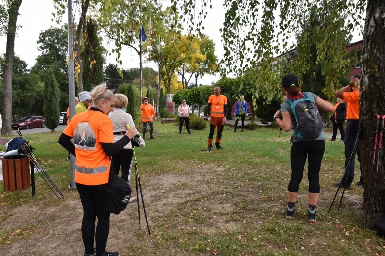  Najwytrwalsi mają przejść nawet 100 km 