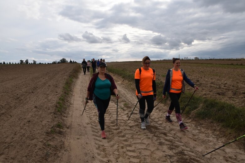  Najwytrwalsi mają przejść nawet 100 km 