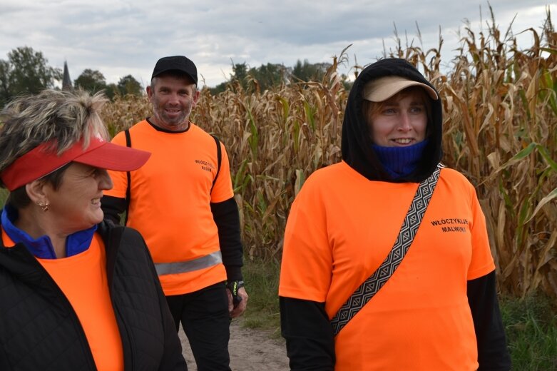  Najwytrwalsi mają przejść nawet 100 km 