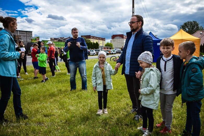  Niedzielny marszobieg bialskim sadami [ZDJĘCIA] 