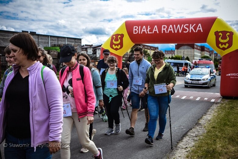  Niedzielny marszobieg bialskim sadami [ZDJĘCIA] 