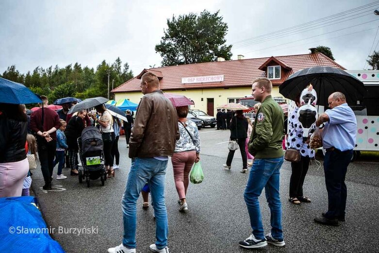  Odpust parafialny w Sierzchowach [ZDJĘCIA] 