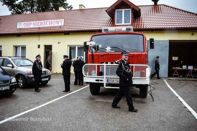  Odpust parafialny w Sierzchowach [ZDJĘCIA] 