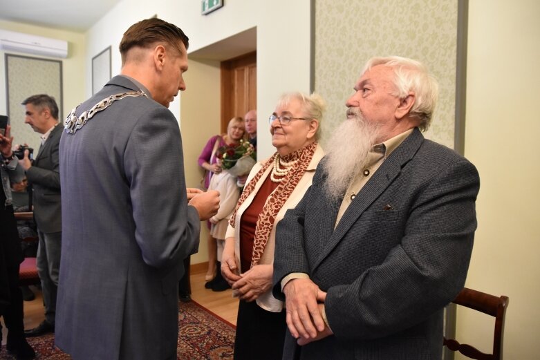  Odznaczeni medalami za długoletnie pożycie małżeńskie 