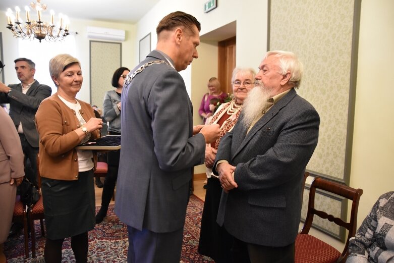  Odznaczeni medalami za długoletnie pożycie małżeńskie 