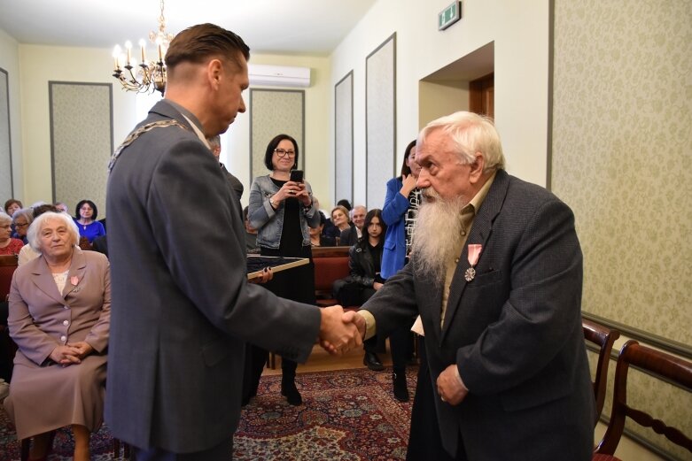  Odznaczeni medalami za długoletnie pożycie małżeńskie 