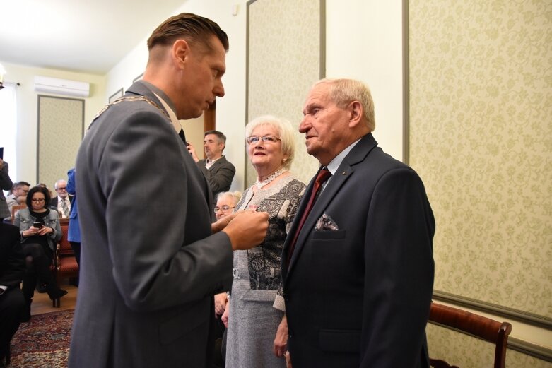  Odznaczeni medalami za długoletnie pożycie małżeńskie 