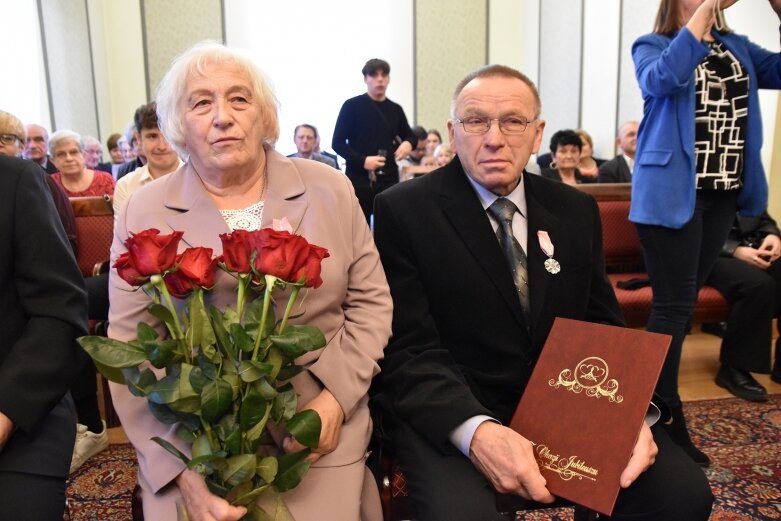  Odznaczeni medalami za długoletnie pożycie małżeńskie 