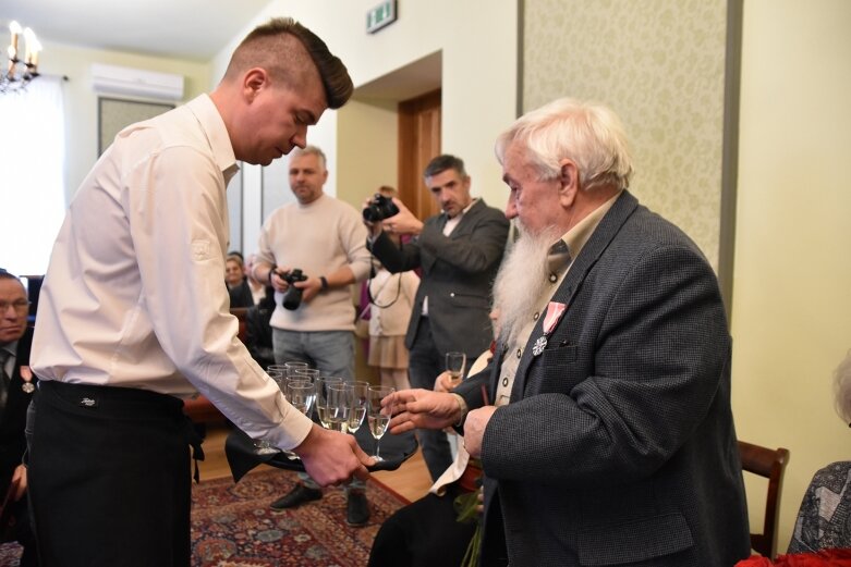  Odznaczeni medalami za długoletnie pożycie małżeńskie 