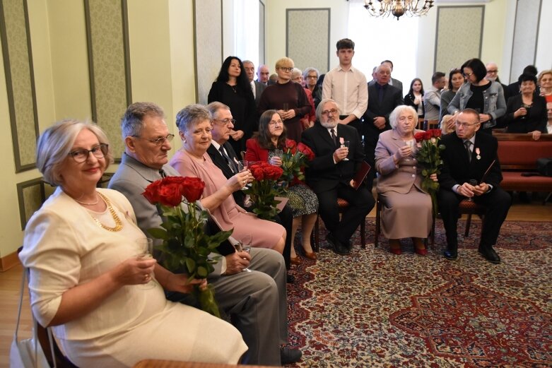  Odznaczeni medalami za długoletnie pożycie małżeńskie 