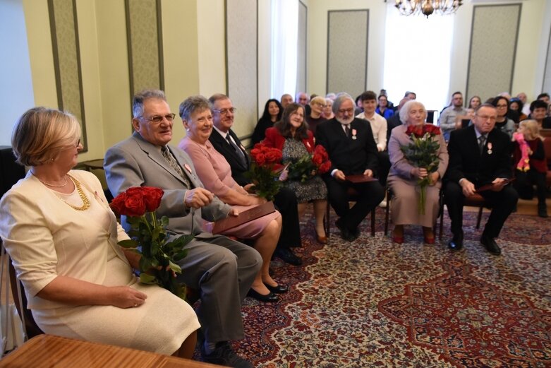  Odznaczeni medalami za długoletnie pożycie małżeńskie 