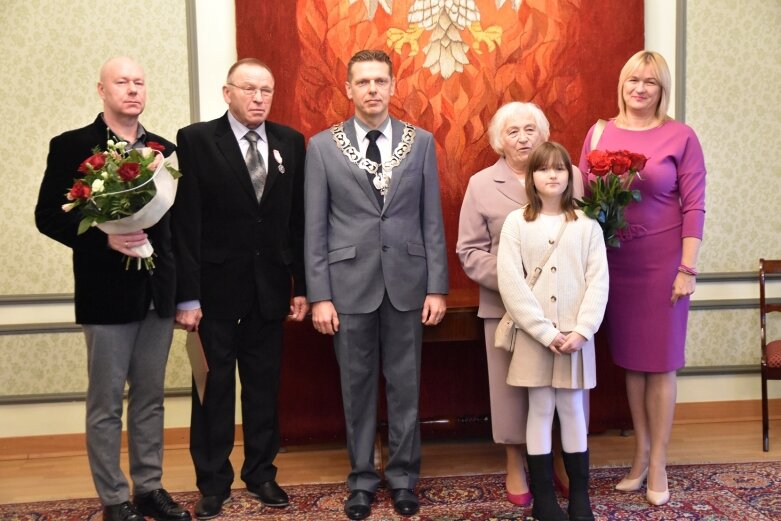  Odznaczeni medalami za długoletnie pożycie małżeńskie 