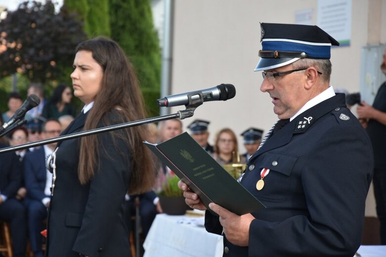  OSP Wysokienice ma nowy wóz strażacki 