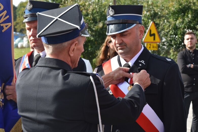  OSP Wysokienice ma nowy wóz strażacki 