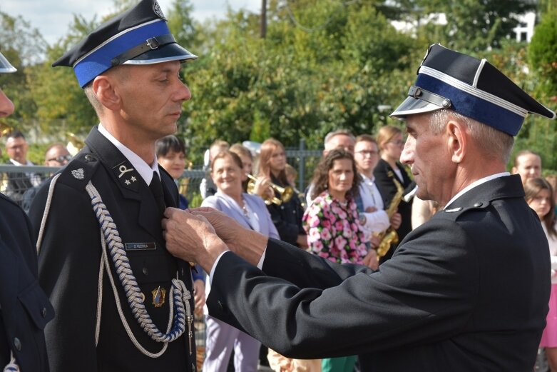  OSP Wysokienice ma nowy wóz strażacki 