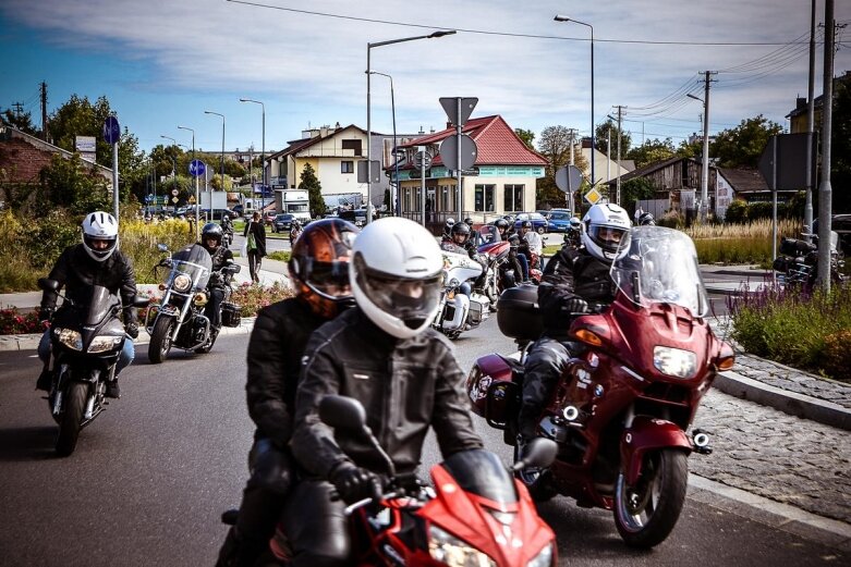  Parada motocyklistów w Skierniewicach. Mamy ich zdjęcia 