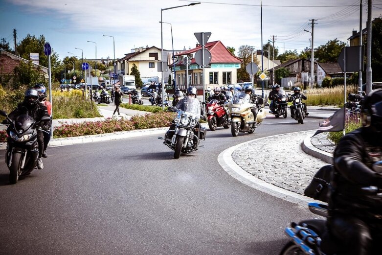  Parada motocyklistów w Skierniewicach. Mamy ich zdjęcia 