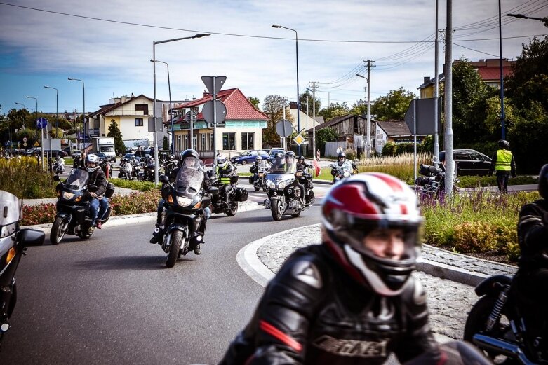  Parada motocyklistów w Skierniewicach. Mamy ich zdjęcia 