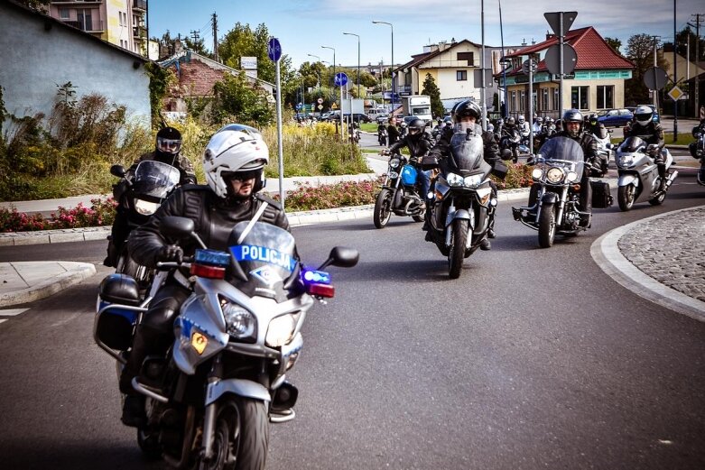  Parada motocyklistów w Skierniewicach. Mamy ich zdjęcia 