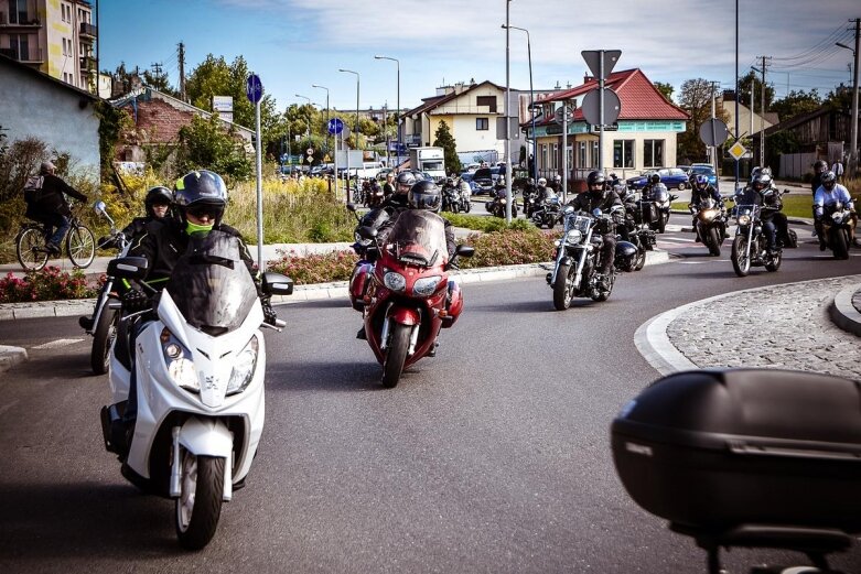  Parada motocyklistów w Skierniewicach. Mamy ich zdjęcia 