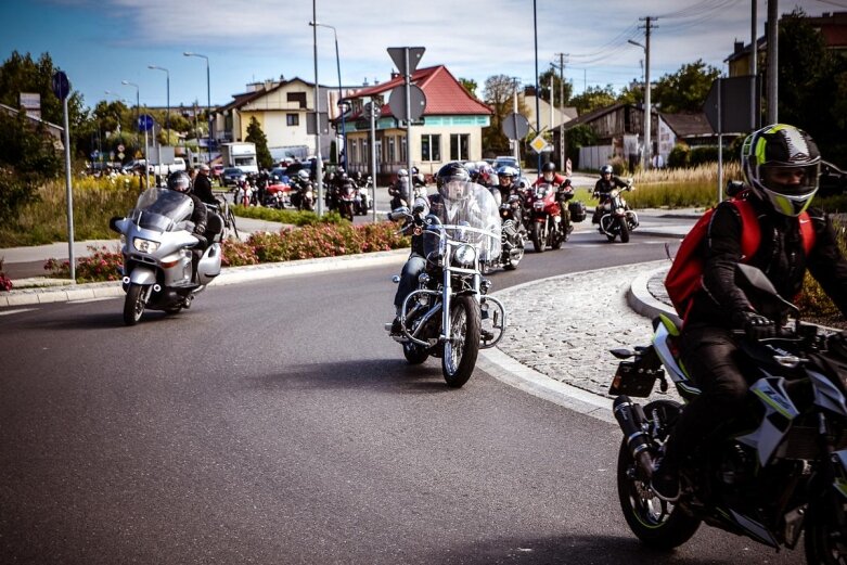  Parada motocyklistów w Skierniewicach. Mamy ich zdjęcia 