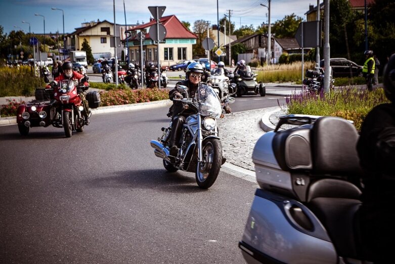  Parada motocyklistów w Skierniewicach. Mamy ich zdjęcia 