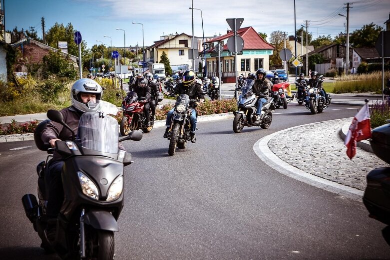  Parada motocyklistów w Skierniewicach. Mamy ich zdjęcia 