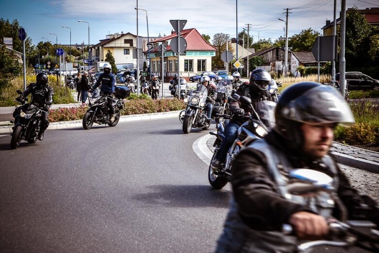  Parada motocyklistów w Skierniewicach. Mamy ich zdjęcia 