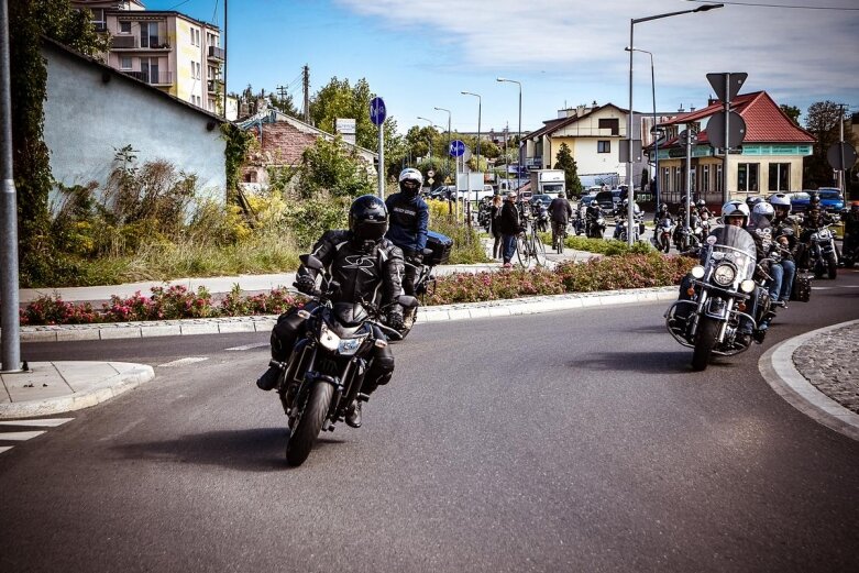  Parada motocyklistów w Skierniewicach. Mamy ich zdjęcia 