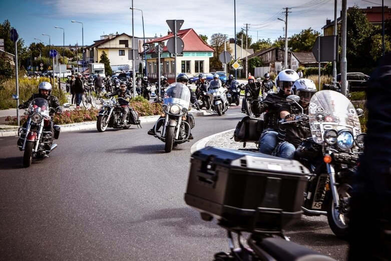  Parada motocyklistów w Skierniewicach. Mamy ich zdjęcia 