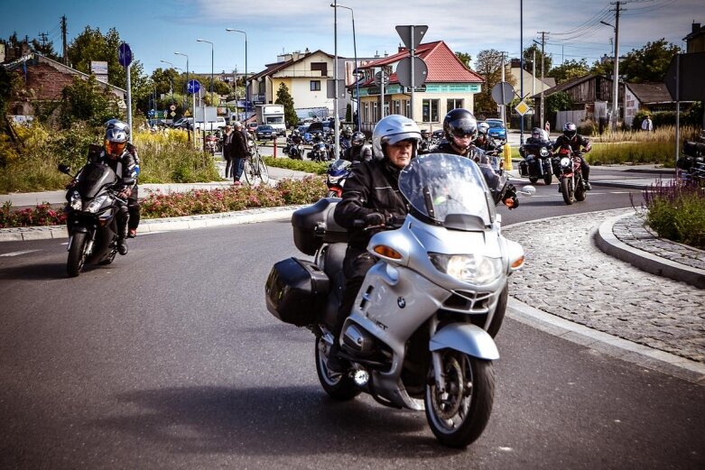  Parada motocyklistów w Skierniewicach. Mamy ich zdjęcia 