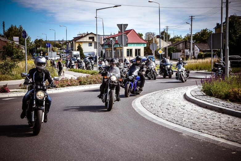  Parada motocyklistów w Skierniewicach. Mamy ich zdjęcia 