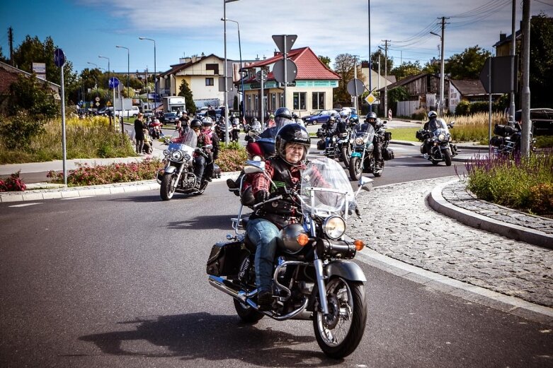  Parada motocyklistów w Skierniewicach. Mamy ich zdjęcia 