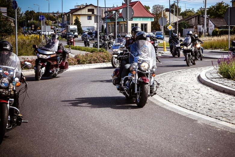  Parada motocyklistów w Skierniewicach. Mamy ich zdjęcia 