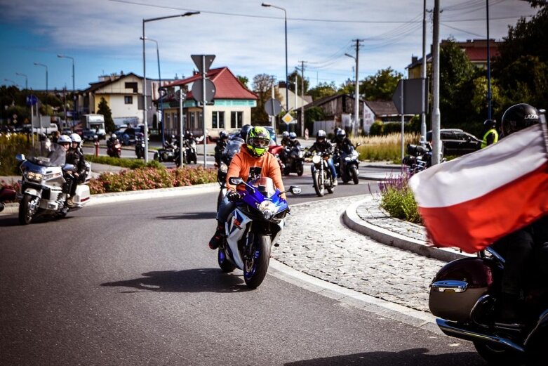  Parada motocyklistów w Skierniewicach. Mamy ich zdjęcia 