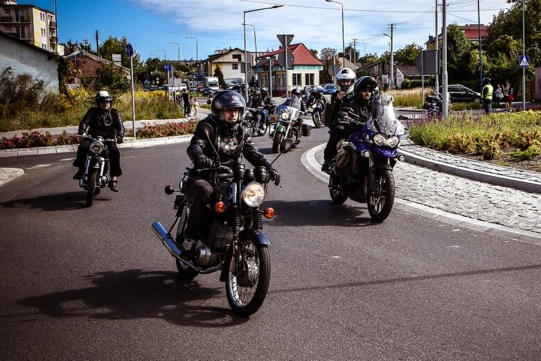  Parada motocyklistów w Skierniewicach. Mamy ich zdjęcia 