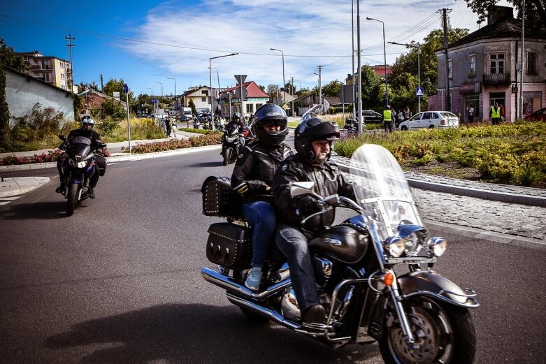  Parada motocyklistów w Skierniewicach. Mamy ich zdjęcia 