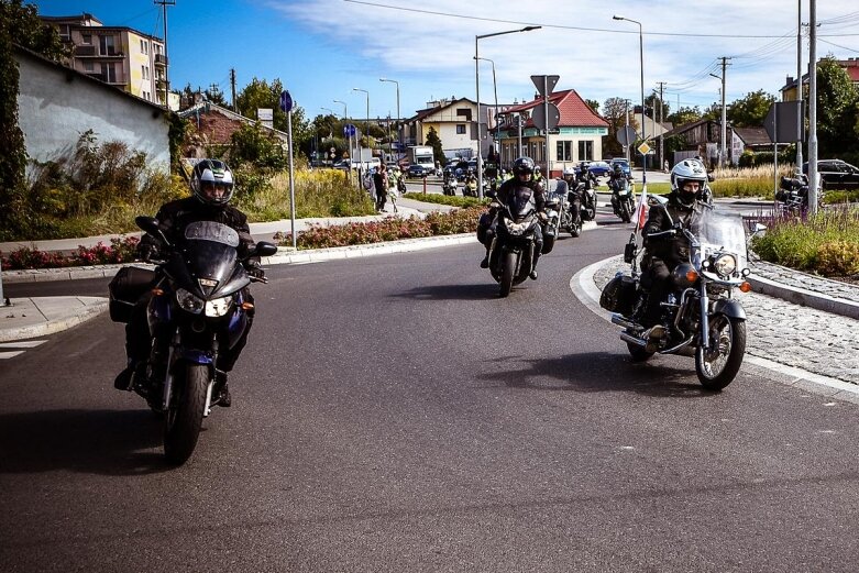  Parada motocyklistów w Skierniewicach. Mamy ich zdjęcia 