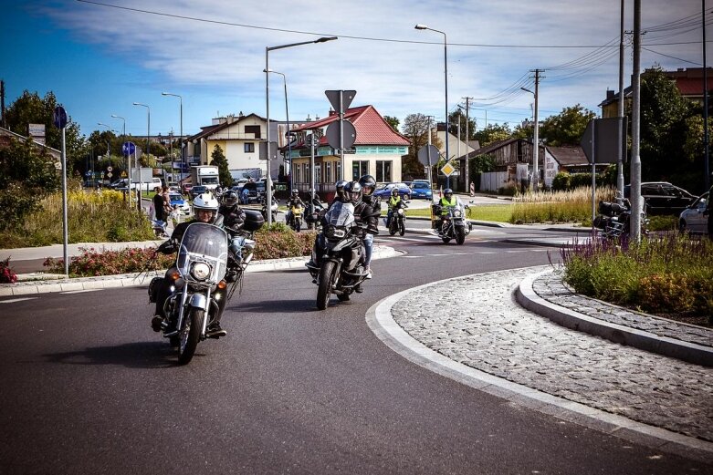  Parada motocyklistów w Skierniewicach. Mamy ich zdjęcia 