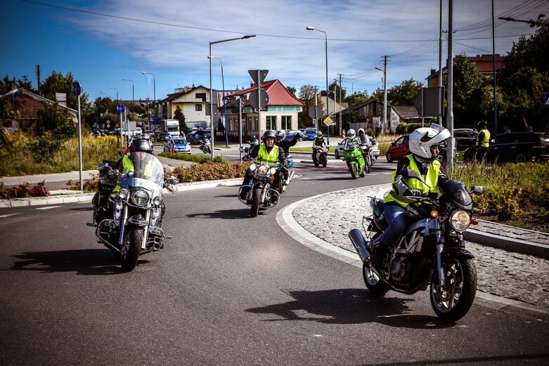  Parada motocyklistów w Skierniewicach. Mamy ich zdjęcia 