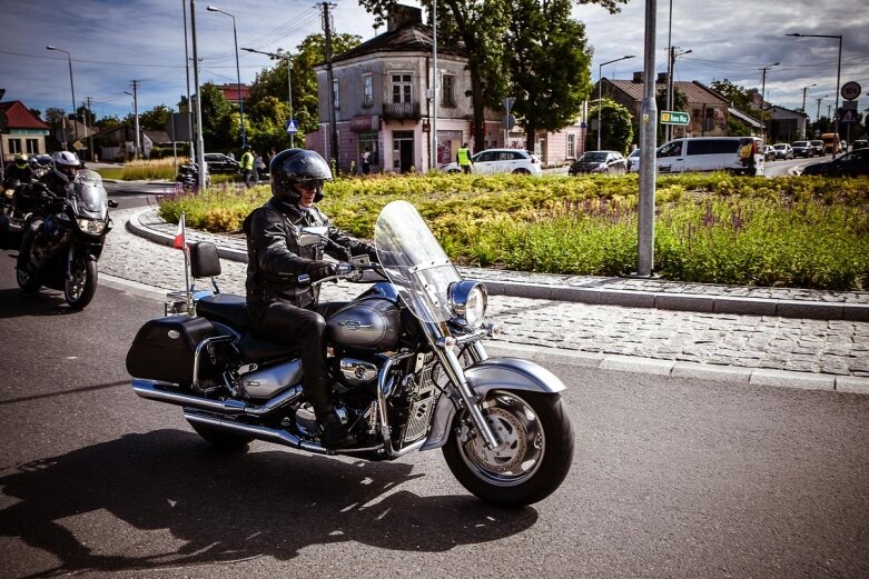  Parada motocyklistów w Skierniewicach. Mamy ich zdjęcia 