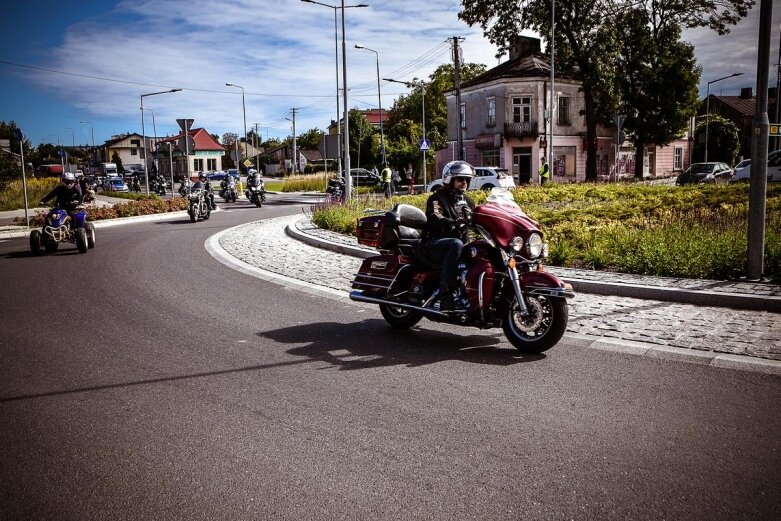  Parada motocyklistów w Skierniewicach. Mamy ich zdjęcia 