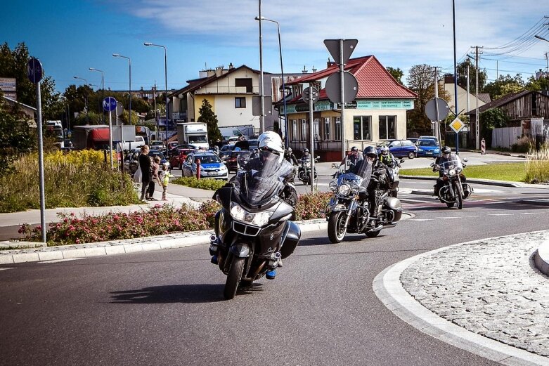  Parada motocyklistów w Skierniewicach. Mamy ich zdjęcia 