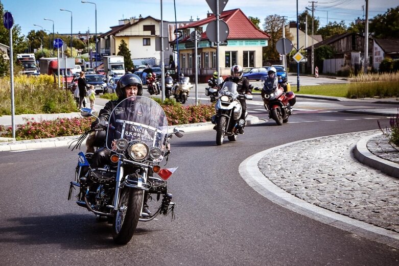  Parada motocyklistów w Skierniewicach. Mamy ich zdjęcia 