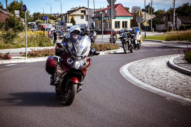  Parada motocyklistów w Skierniewicach. Mamy ich zdjęcia 