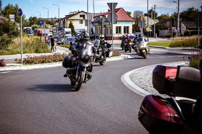  Parada motocyklistów w Skierniewicach. Mamy ich zdjęcia 