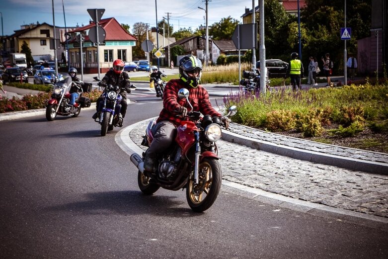  Parada motocyklistów w Skierniewicach. Mamy ich zdjęcia 