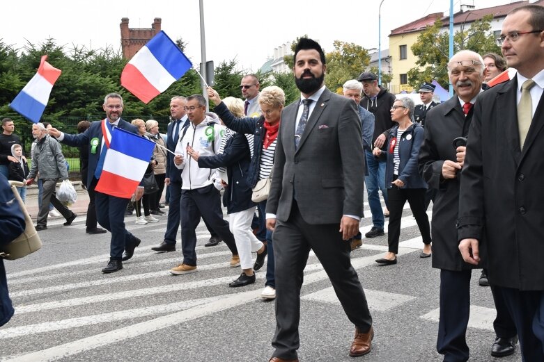  Parada smaków, kolorów i radości na ulicach Skierniewic. Ale widowisko! 